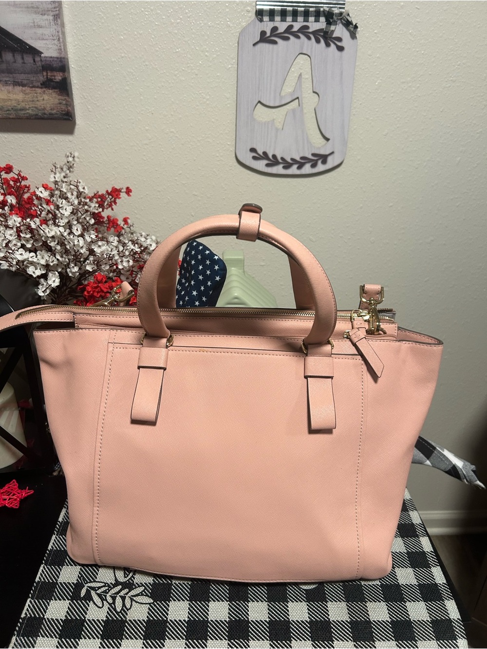 TUMI Blush Pink Varek Park Leather Tote/Laptop Bag with Adjustable Strap - Picture 2 of 16